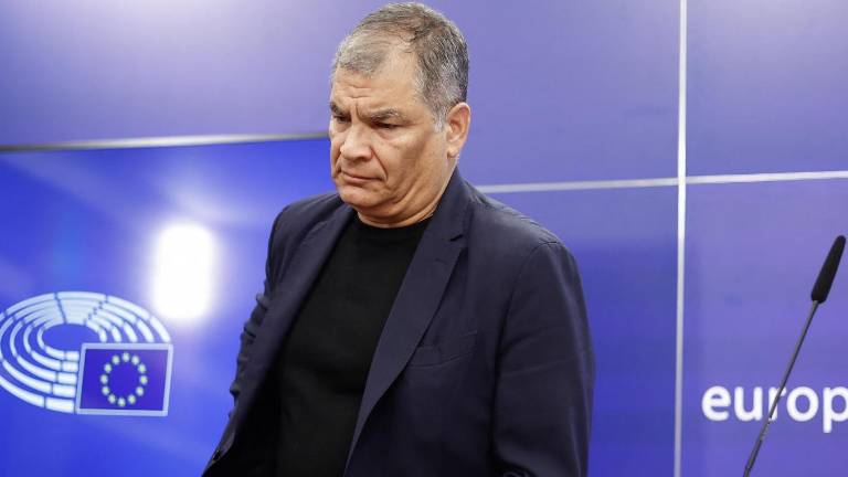 Rafael Correa acusa a la Corte Constitucional de llegar a 'un acuerdo con Noboa' para Constituyente