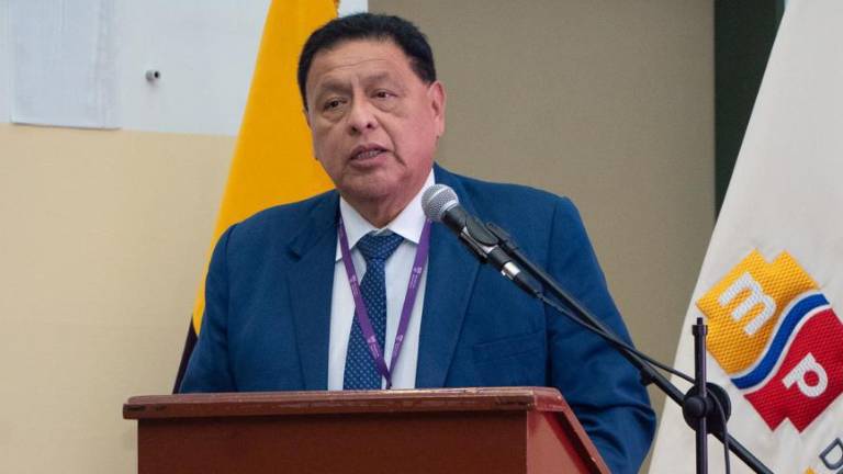 Jaime Bernabé anuncia sus cuatro prioridades para acabar con la crisis del Ministerio de Salud