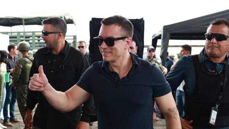 El presidente de la República, Daniel Noboa, recorrendo el corredor vial E25 Buena Fe–Jujan, en Los Ríos.