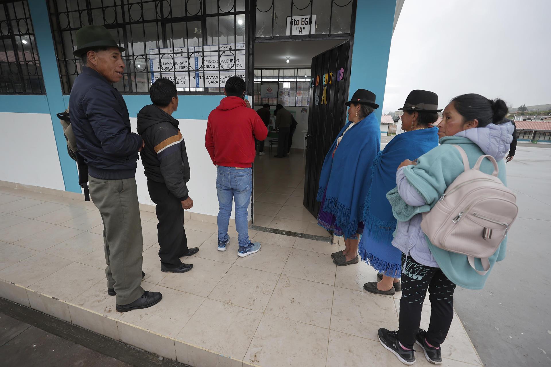 Ya votó el 12% del padrón electoral, informa el CNE