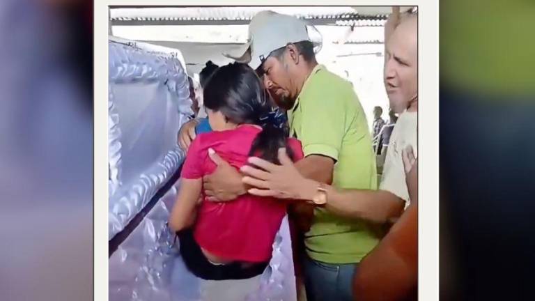 Adolescente se despierta en un ataúd durante su funeral en Guatemala: Solo vi oscuridad