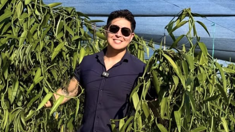 ¿Quién es José Israel Vélez, el nuevo director nacional de Miss Grand Ecuador?
