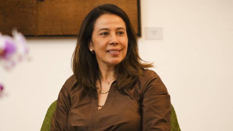 Cynthia Gellibert expresa su opinión sobre los medios de comunicación.