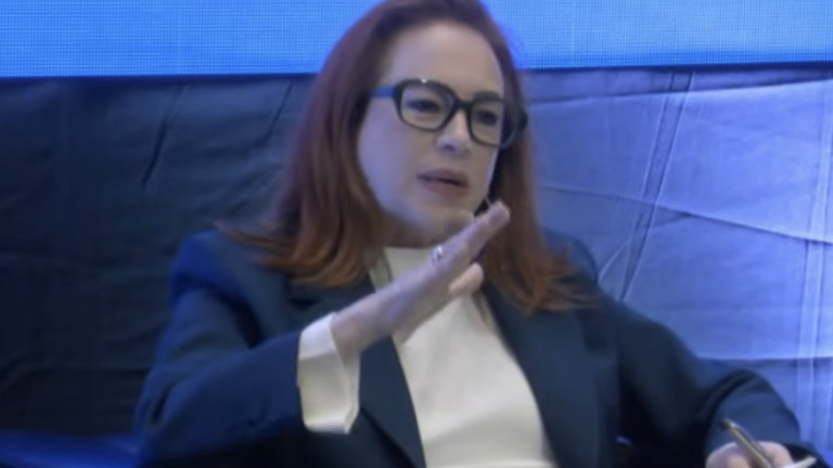 María Fernanda Espinosa afirma que reformó a las FF. AA. como ministra de Defensa