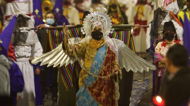 Daniel Noboa suspende la jornada de trabajo del próximo 17 de abril por Jueves Santo