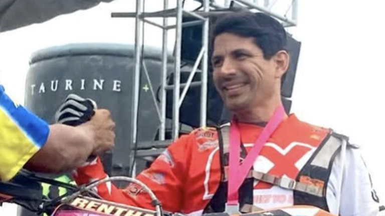 Reconocido empresario y deportista fue asesinado en Manta: lo atacaron mientras practicaba motocross