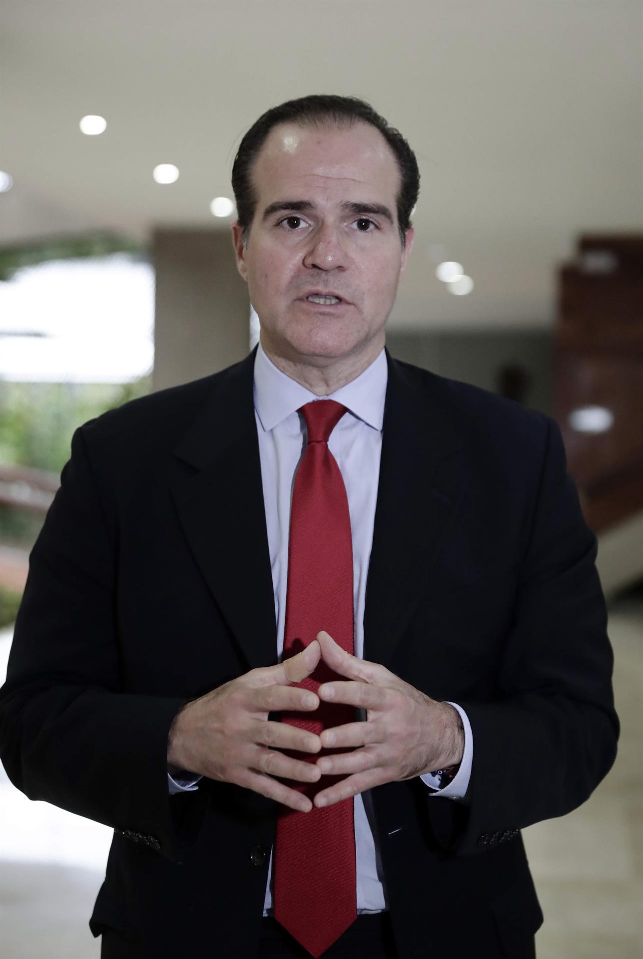 Mauricio Claver-Carone reacciona 