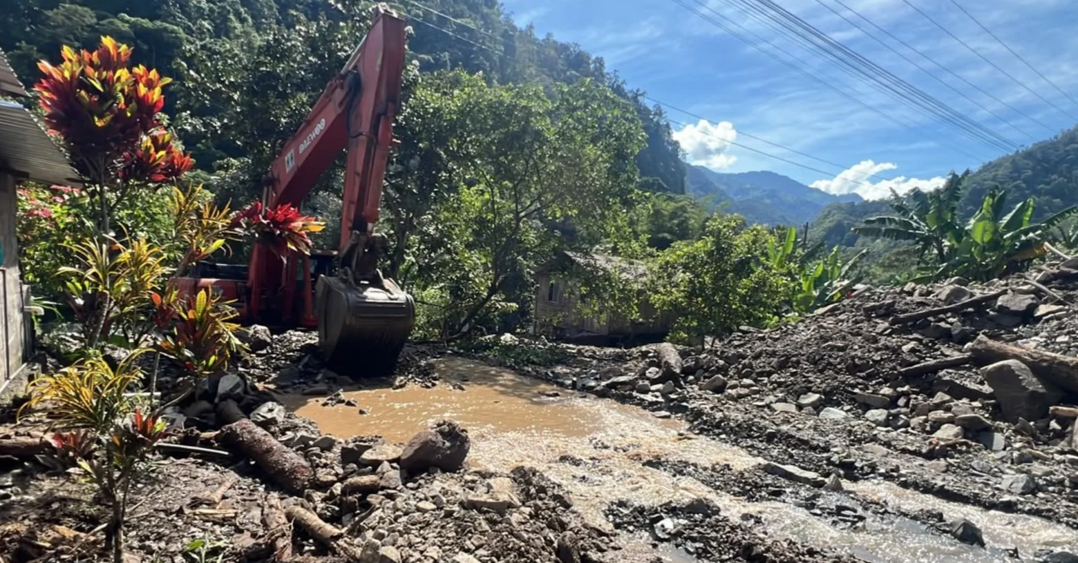 Vía Alóag-Unión del Toachi cerrada este 24 de octubre: ¿cuál es la ruta alterna?