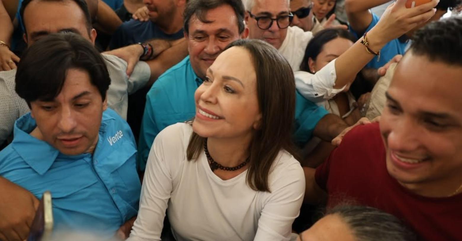 María Corina Machado retorna a Venezuela tras casi un año en el exilio