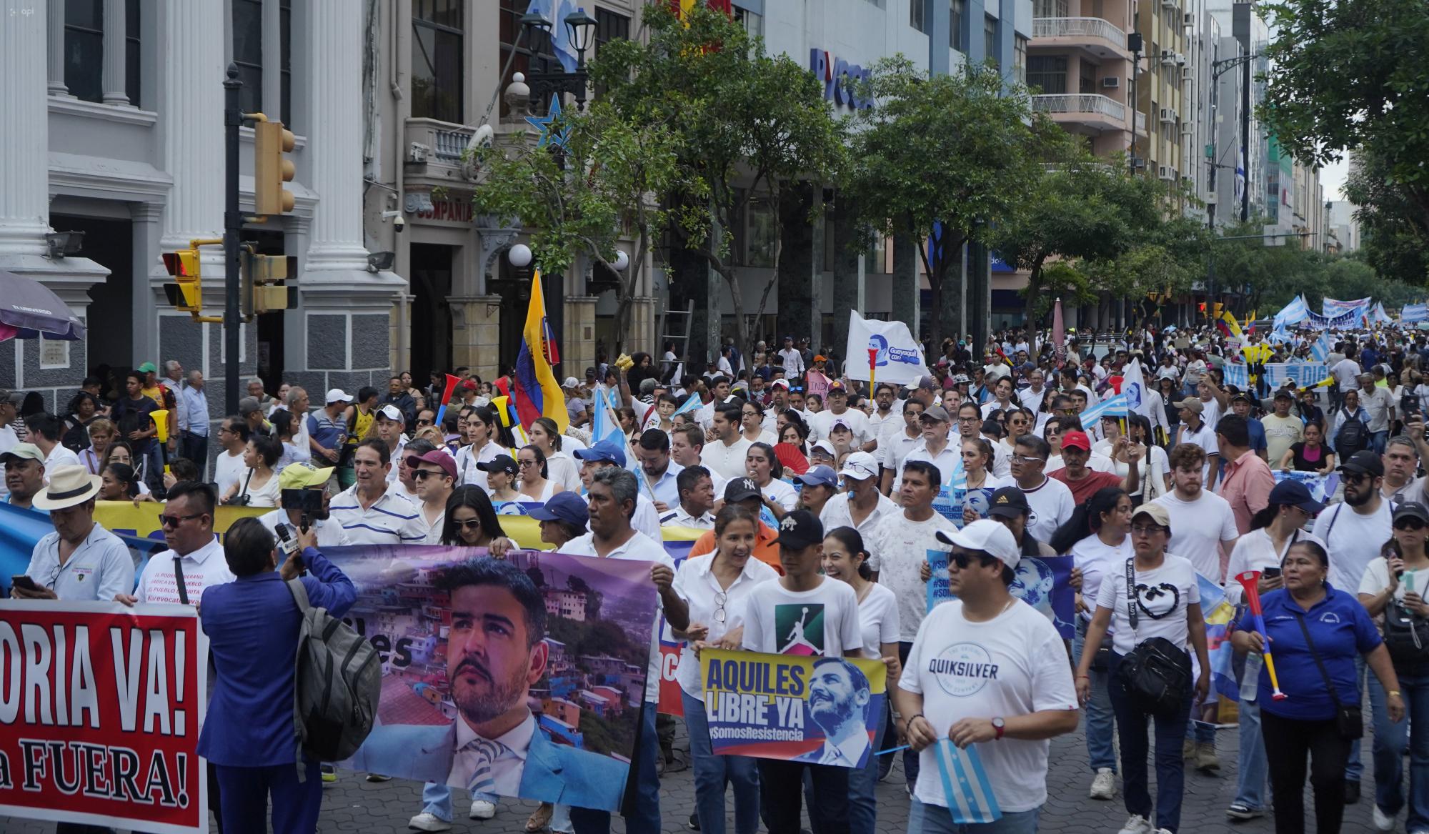Simpatizantes de Aquiles Alvarez piden su libertad