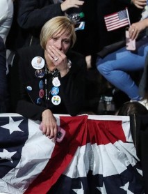 Lágrimas en la sede de los demócratas