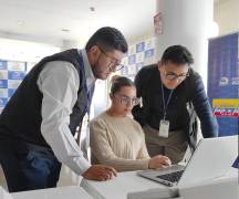 Colaboradores de CNE participan de actividades laborales en procesos de elecciones.