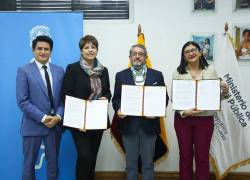 Ecuador y ONU acuerdan adquisición de 158 ambulancias