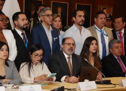 Reunión urgente de los distintos bloques parlamentarios tras los hechos de violencia delincuencial en Ecuador. Foto: API
