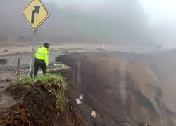 La carretera Balbanera - Pallatanga – Guayaquil está cerrada al tráfico vehicular por hundimiento de la vía en el sector de Trigoloma.