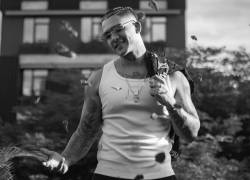 Fotografía del cantante colombiano Bayron Sánchez.