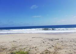 Autoridades sugieren no bañarse en las playas de Punta Carnero ni de Mar Bravo. Los casos de ahogamiento son comunes en esos balnearios.