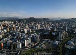 Vista aérea del norte de Quito el 9 de diciembre de 2025.