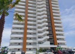 La primera torre terminada del proyecto Sunset City, ubicado en el cantón Playas, fue presentada oficialmente.