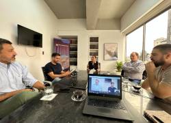 Soft Landing es una agencia que se dedica a las diferentes gestiones que necesite una multinacional para su llegada al Ecuador. Su campo de acción abarco lo legal, comercial y comunicacional.