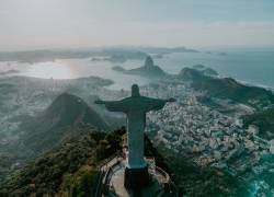 Fotografía panorámica de Rio de Janeiro, una de las ciudades latinoamericanas que reciben más turistas.