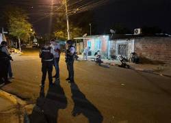 Fotografía que muestra la vivienda en donde se perpetró el ataque, durante una celebración por Año Nuevo.