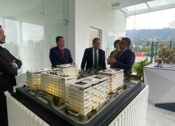 Ejecutivos de Grupo Conclina presentaron los detalles de la construcción del segundo Hospital Metropoltiano.
