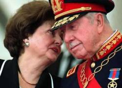 Muere la viuda del exdictador Pinochet y cientos de chilenos celebran su deceso