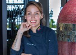 Nacida en Guayaquil, 38 años. La chef formada en Francia regresó al país en el 2018 con una meta clara: trabajar por la gastronomía ecuatoriana para posicionarla a nivel mundial.