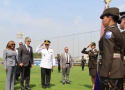 El presidente Lasso presente en la ceremonia de entrega de medallas de valor a los policías que fallecieron a causa de los últimos atentados registrados.