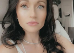 Fotografía de Hillary Brown, la mujer que falleció tras quedar en coma por un paro cardiaco.