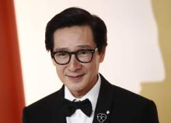 El actor Ke Huy Quan durante la ceremonia 95 de los premios de la Academia, que se realizan hoy en el Teatro Dolby en Hollywood, Los Angeles, California.