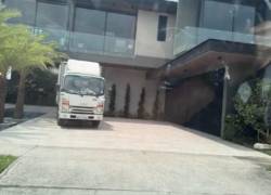 De acuerdo con información recabada, la casa fue adquirida por Bryan Soria, quien fue asesinado en noviembre de 2025.