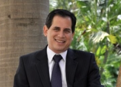Juan Carlos Blum es ingeniero mecánico graduado en la Escuela Superior Politécnica del Litoral (ESPOL).