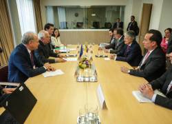 Ecuador pide en Bruselas exención del visado para sus ciudadanos en la UE por “coherencia”.