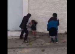 Un hombre agredió a una madre y a su hija en Cañar.