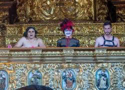 Imagen que muestra una escena de la obra 'Aristócratas: Crónicas de una marica incómoda'.