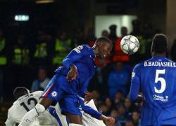 Moisés Caicedo en Champions League.