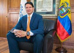 Pablo Zambrano Albuja abandona la Embajada de Ecuador en Estados Unidos.