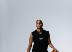 Blanca se convierte en la primera sudamericana en unirse al equipo femenino de baloncesto de la prestigiosa Universidad de Connecticut (UConn) en la temporada 2025-2026.