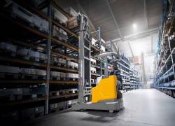 La productividad de los montacargas se mide por la traslación y elevación del mástil durante sus operaciones.