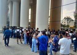 Fotografías de las afueras del Gobierno Zonal en Guayaquil, en donde se encuentran las oficinas de la Senescyt en Guayaquil.