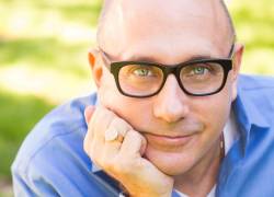 Willie Garson apareció en series como: Aly McBeal, CSI: Crime Scene Investigation, Pushing Daisies y Taken