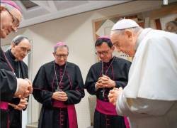 TOLERANCIA CERO. El papa Francisco sostuvo sobre el informe: “Mi vergüenza, nuestra vergüenza, es por la incapacidad de la Iglesia de ponerlas en el centro de sus preocupaciones”.