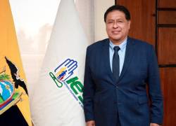 Jaime Bernabé Erazo asume oficialmente el Ministerio de Salud.