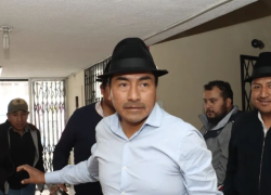 El líder indígena Leonidas Iza encabeza la plataforma Revoca EC.