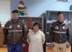 Mujer detenida por presunta tentativa de asesinato.