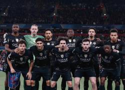 Presentación del once inicial de PSG en el partido por la vuelta de cuartos de final de la Champions League.