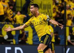 Cristiano Ronaldo celebrando el gol anotado en el partido del Al-Nassr frente al Al-Ahli.