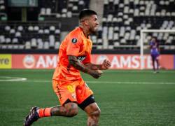 Milton Céliz celebrando su anotación frente a Botafogo por la Fase 3 de Copa Libertadores.